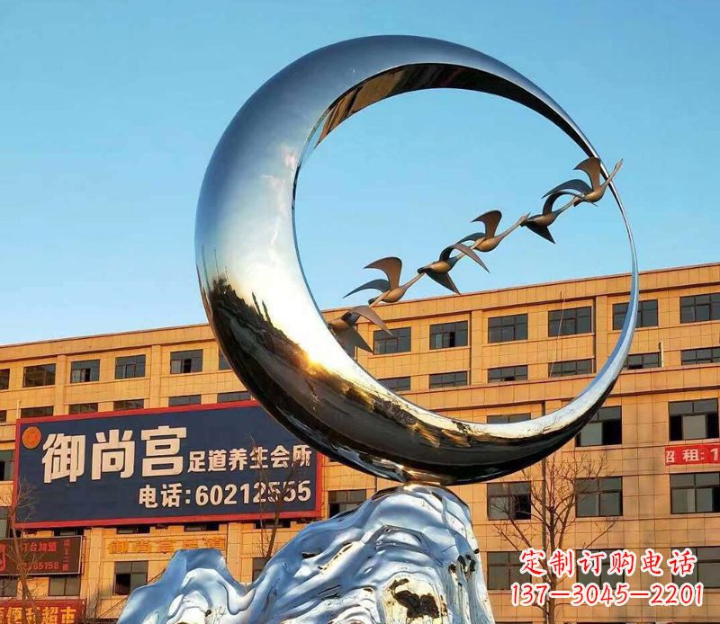 荆州不锈钢大雁雕塑1