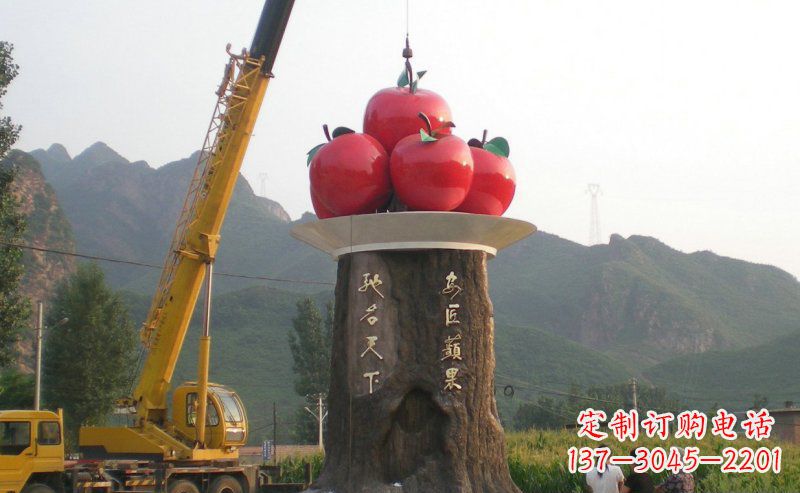 荆州不锈钢苹果雕塑艺术与科技的结合