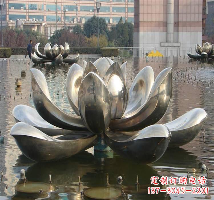 荆州不锈钢水景荷花雕塑质朴之美