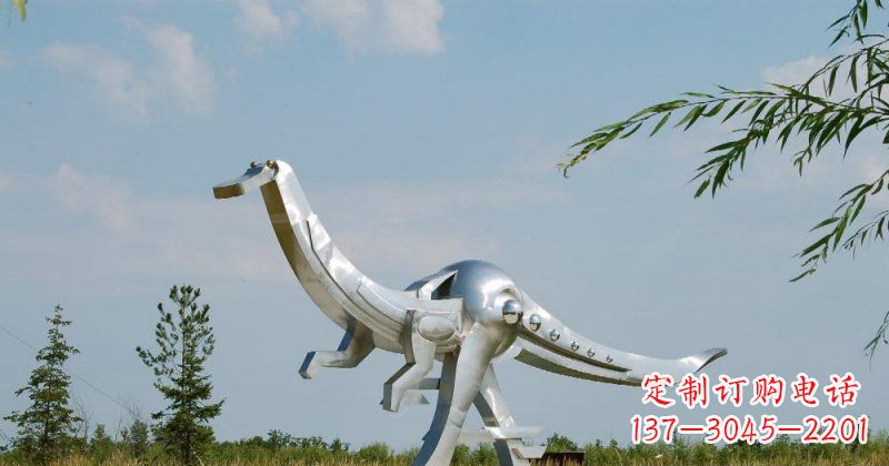 荆州不锈钢鸭嘴龙雕塑传递自然之美