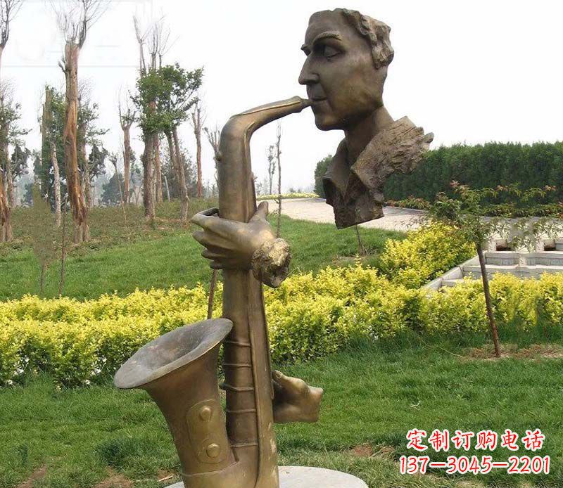 荆州萨克斯雕塑艺术的精美表现