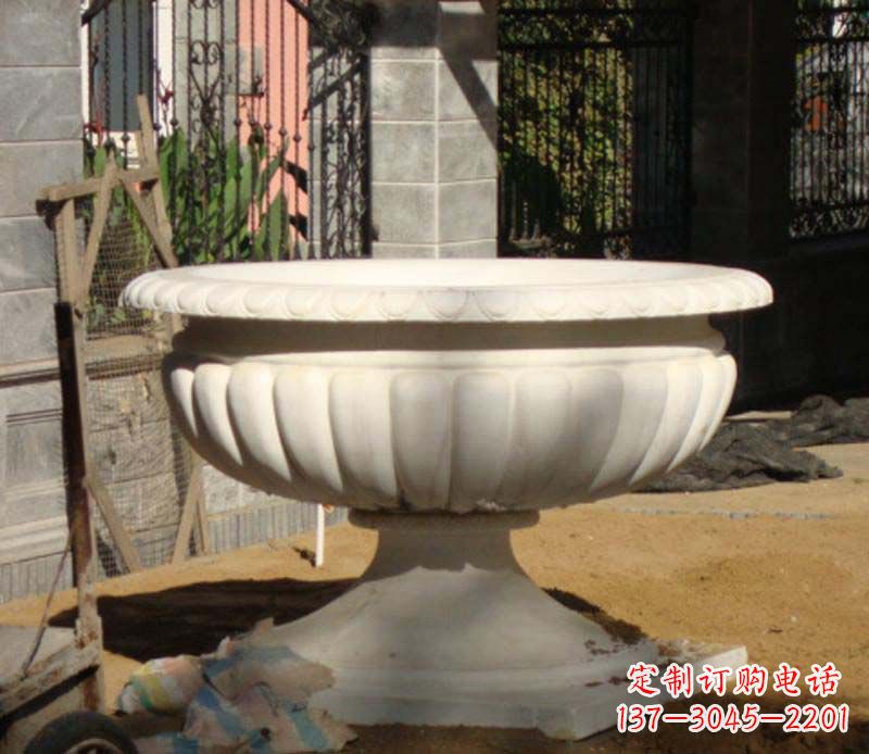 荆州精美大理石花盆雕塑