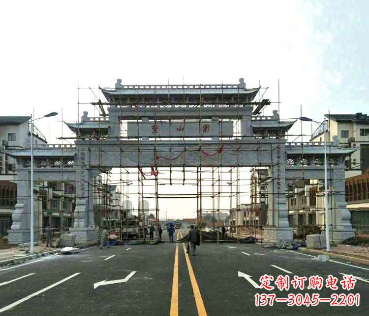 荆州道路三门石牌坊石雕