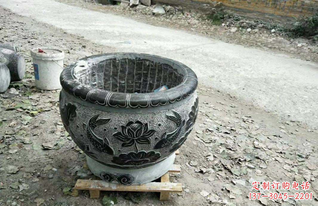 荆州高雅的仿古圆形水缸石雕