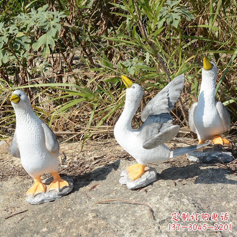 荆州象征和平的和平鸽雕塑