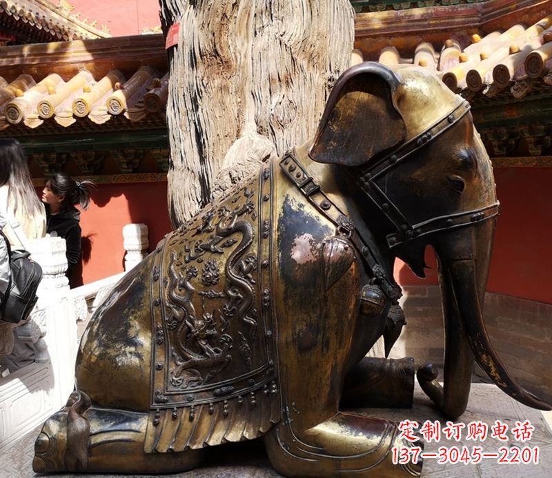荆州公园动物大象铜雕