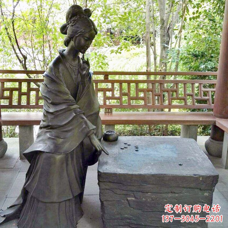 荆州古代美女西施下棋情景雕塑