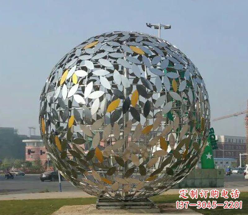 荆州华丽曼妙的不锈钢树叶镂空球雕塑