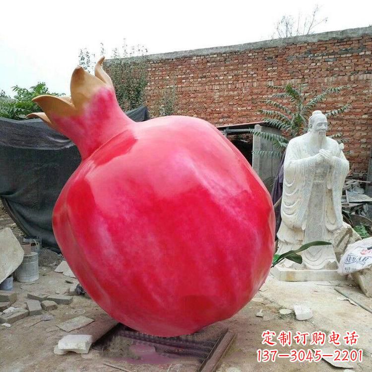 荆州石榴玻璃钢雕塑