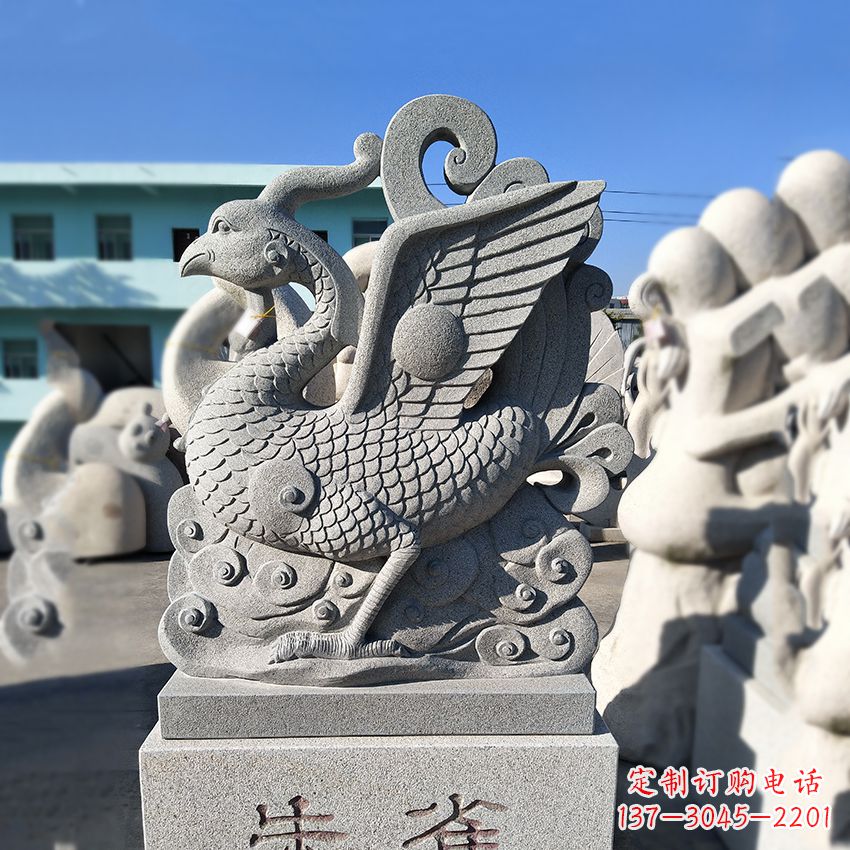 荆州天之四灵之朱雀神鸟砂岩石雕塑