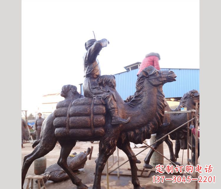 荆州铜雕广场骑骆驼雕塑