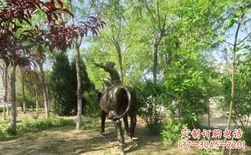 荆州铜雕牧童骑牛雕塑