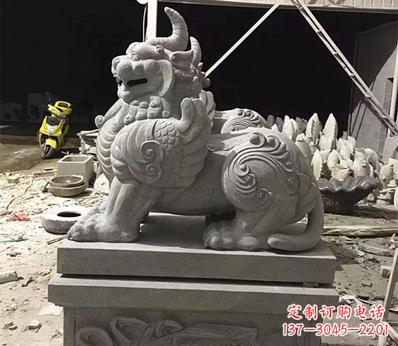 荆州獬豸法院门口石雕