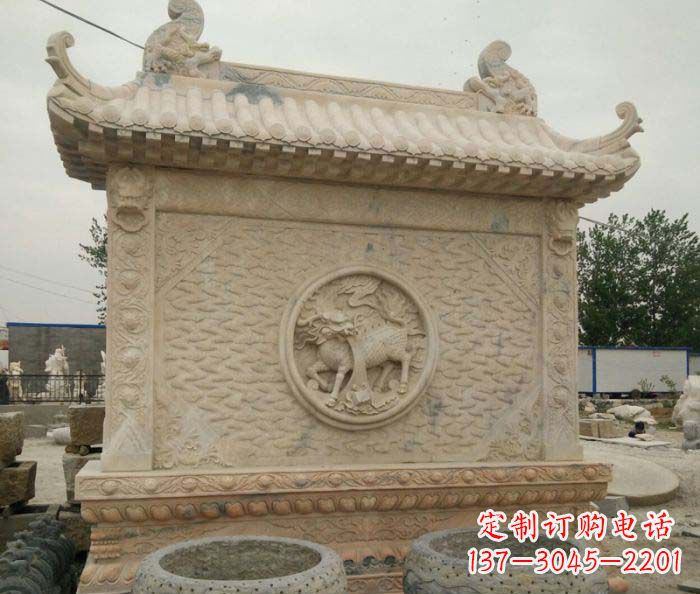 荆州园林景观晚霞红石雕影壁