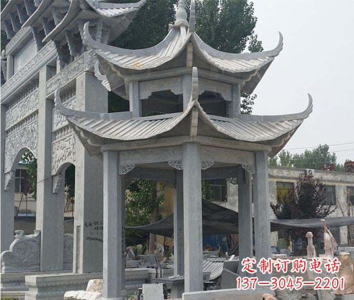 荆州园林双层石雕凉亭